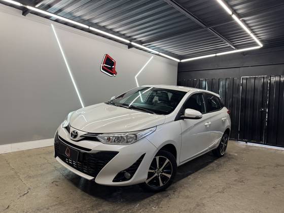 TOYOTA YARIS 1.5 16V FLEX XS MULTIDRIVE TOYOTA YARIS 1.5 16V FLEX XS MULTIDRIVE